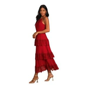 Lulu’s Cocktails Wine Red Pleated Tiered Lace Maxi Dress. Size M